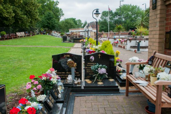 memorial-garden-albins-06